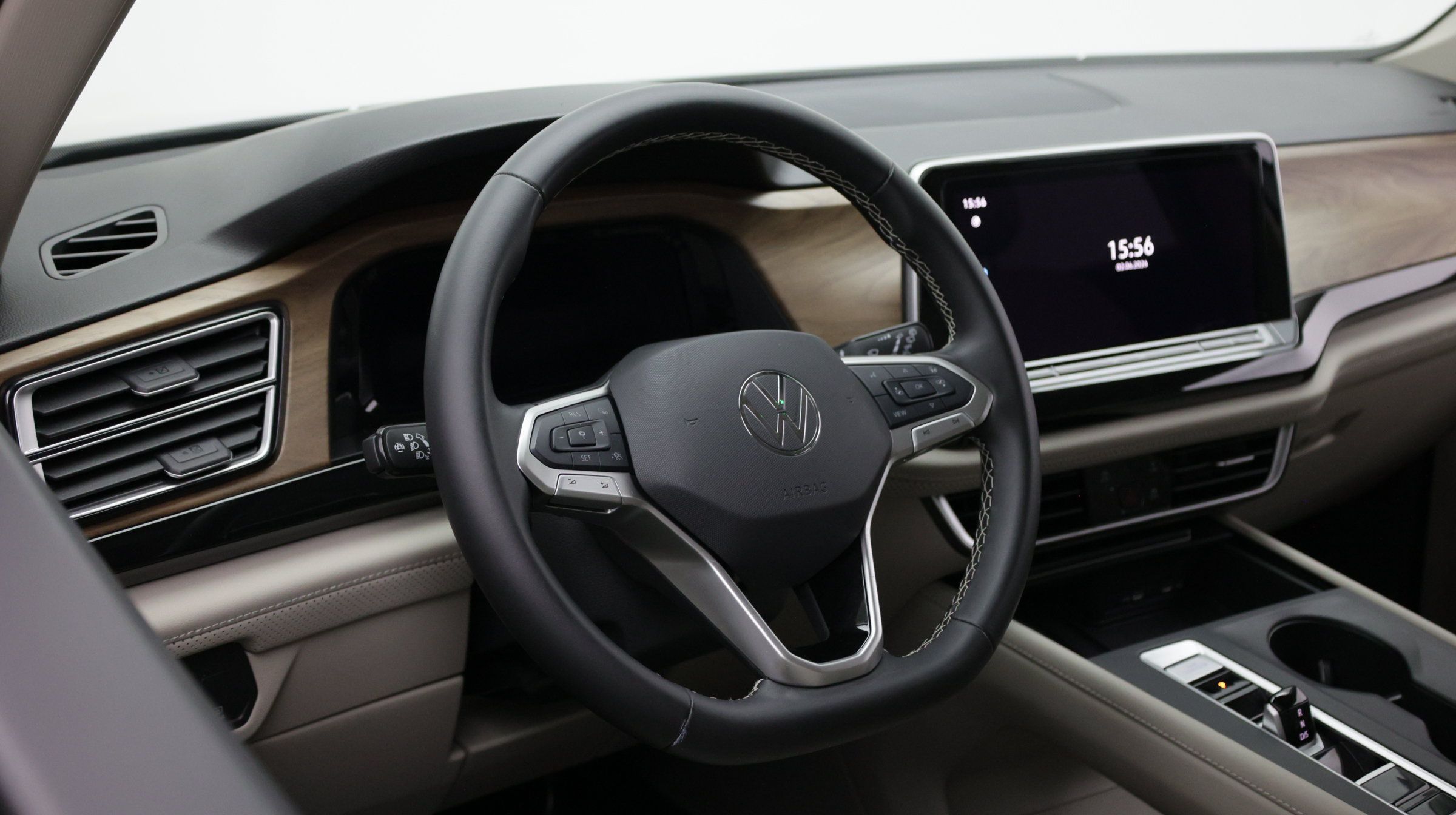 Used 2026 Volkswagen Atlas SE FWD image 12