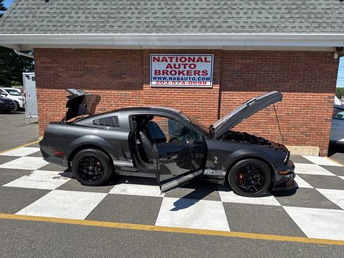 Used 2008 Ford Mustang Shelby GT500 RWD image 43