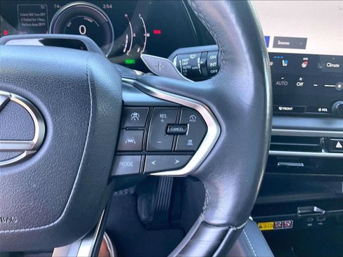 Used 2023 Lexus RX 350h w/ Accessory Package (Z1) AWD/4WD image 21