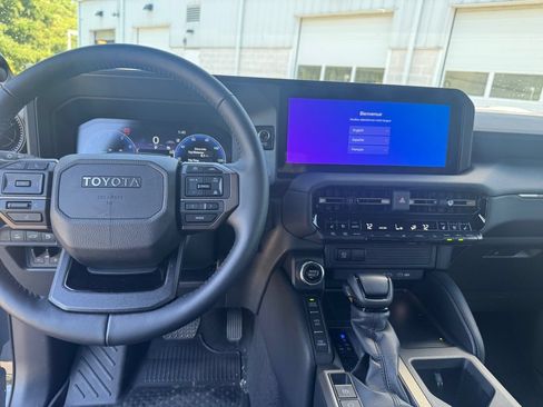 Used 2025 Toyota Land Cruiser w/ Premium Package AWD/4WD image 21