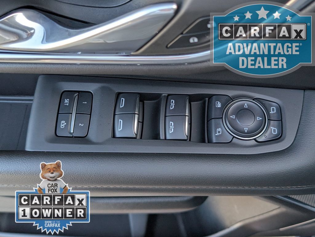 Used 2024 Chevrolet Suburban High Country AWD/4WD image 19