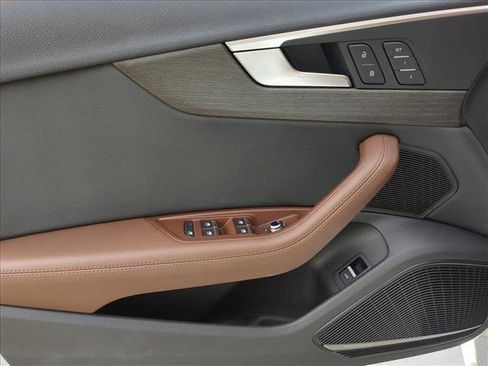 Used 2019 Audi A4 2.0T Premium Plus w/ Premium Plus Package image 10