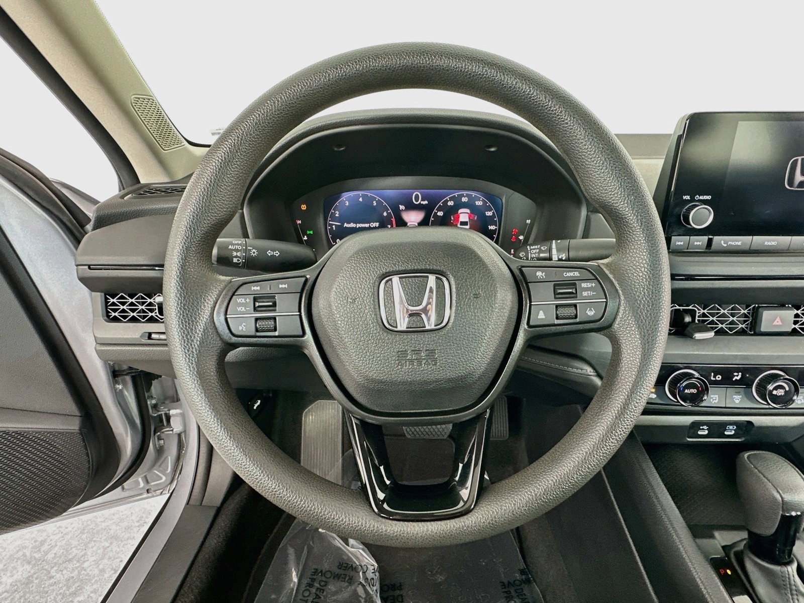 Used 2023 Honda Accord EX image 11