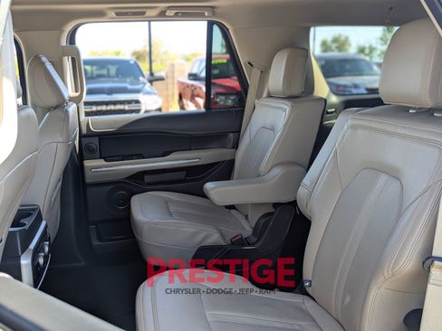 Used 2023 Ford Expedition Limited AWD/4WD image 33
