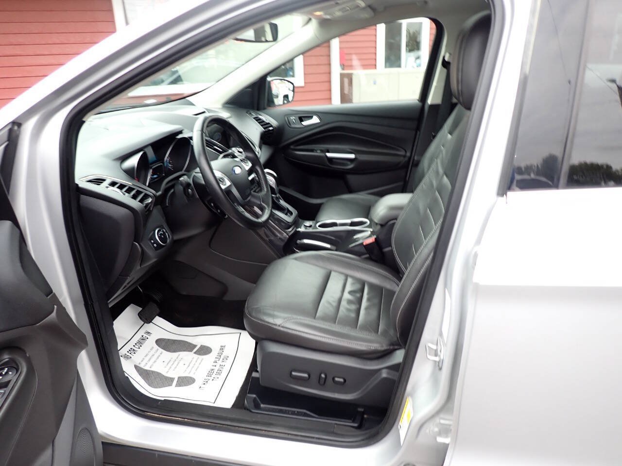Used 2016 Ford Escape Titanium AWD/4WD image 7