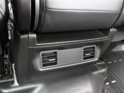 Used 2024 Chevrolet Silverado 2500 W/T w/ WT/CX Safety Package AWD/4WD image 40