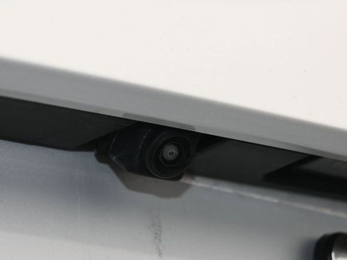 Used 2023 Mitsubishi Outlander SE image 41