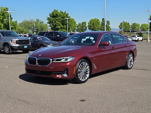 Used 2023 BMW 530e RWD image 1