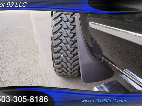 Used 2016 GMC Sierra 3500 Denali w/ Duramax Plus Package AWD/4WD image 4