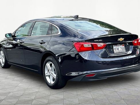 Used 2023 Chevrolet Malibu LS image 4