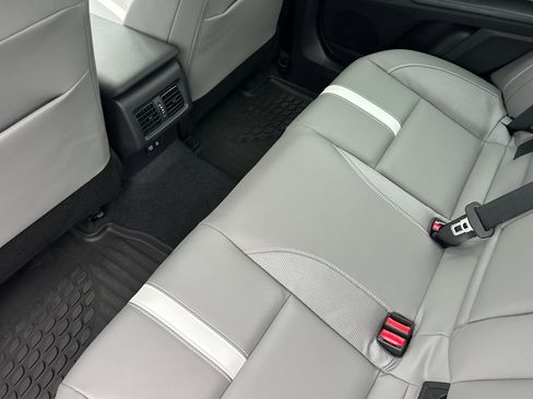 New 2026 Toyota Camry SE w/ Convenience Package image 10