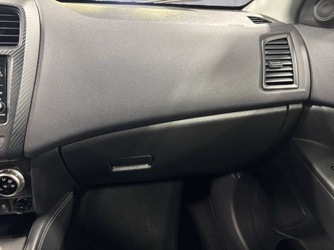 Used 2025 Mitsubishi Outlander Sport ES AWD/4WD image 19