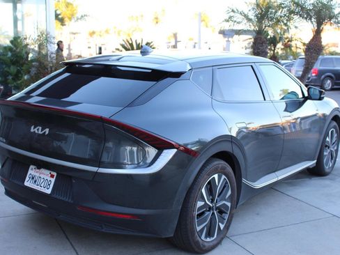 Certified 2024 Kia EV6 Light image 9