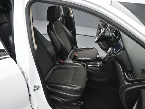 Used 2020 Buick Encore Sport Touring w/ Safety Package image 19