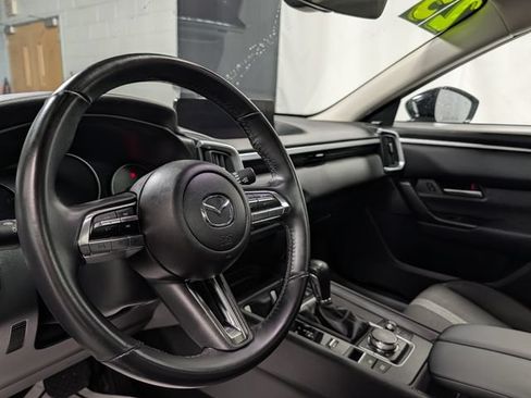 Used 2025 MAZDA CX-50 AWD 2.5 S w/ Premium Package image 19