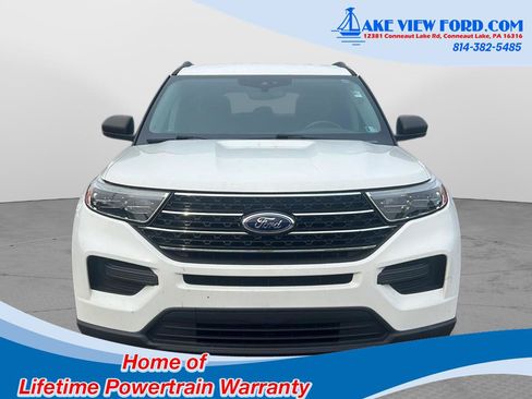 Used 2021 Ford Explorer XLT AWD/4WD image 3