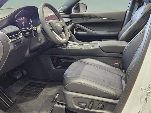 New 2026 INFINITI QX60 Sport w/ Dark Cargo Package image 16