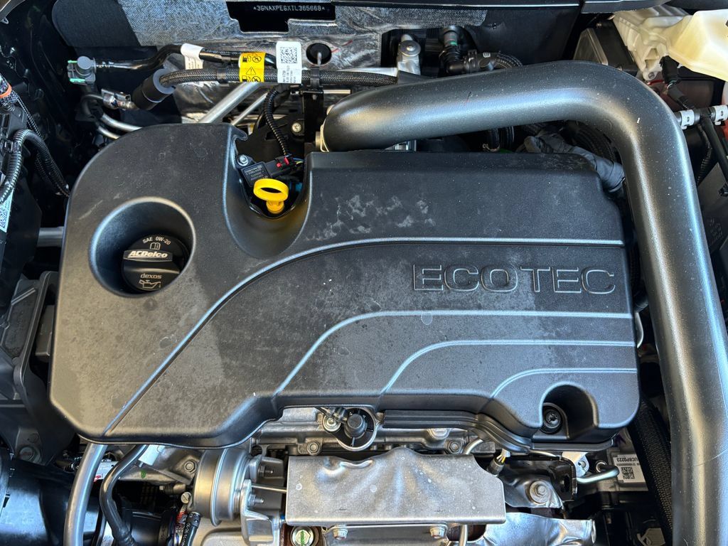 Used 2026 Chevrolet Equinox LT AWD/4WD image 28
