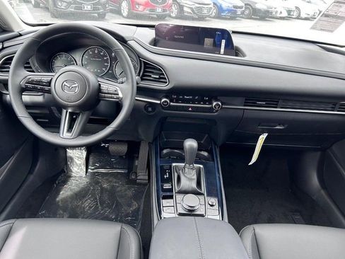 New 2025 MAZDA CX-30 AWD 2.5 S w/ Select Sport Pkg image 9