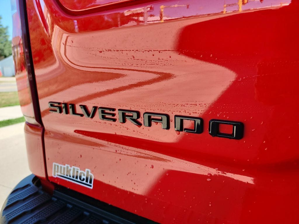New 2026 Chevrolet Silverado 1500 ZR2 w/ LPO, Dark Essentials Package AWD/4WD image 35