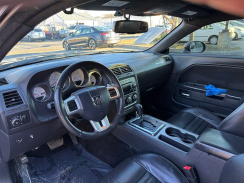 Used 2014 Dodge Challenger R/T Plus image 11