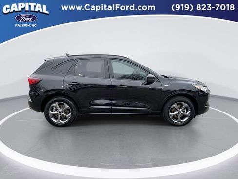 Certified 2024 Ford Escape ST-Line w/ Tech Pack #1 image 9