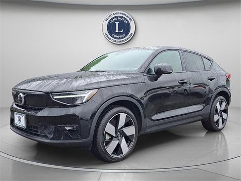 Certified 2022 Volvo C40 P8 Recharge Ultimate image 3