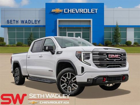 Used 2023 GMC Sierra 1500 AT4 image 1