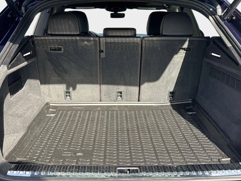 Used 2021 Audi Q8 Premium Plus w/ Premium Plus Package image 13