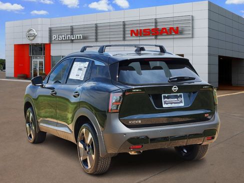 New 2026 Nissan Kicks SR image 5