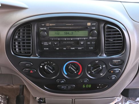 Used 2006 Toyota Tundra SR5 w/ All Weather Guard Pkg image 20