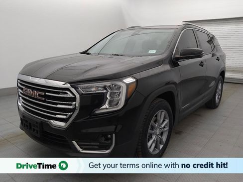 Used 2022 GMC Terrain SLT w/ LPO, Floor Liner Package image 1