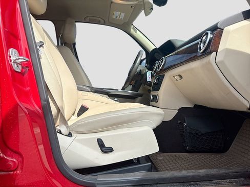 Used 2014 Mercedes-Benz GLK 350 2WD image 22