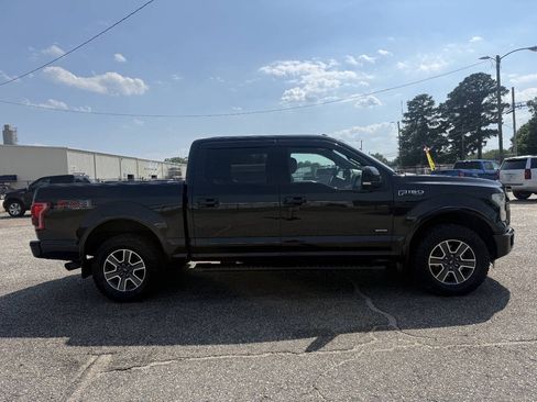 Used 2015 Ford F150 Lariat w/ Equipment Group 502A Luxury AWD/4WD image 10