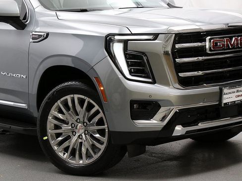New 2026 GMC Yukon XL Elevation w/ LPO, Floor Liner Package image 3