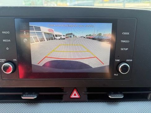 Certified 2025 Kia Sportage LX AWD/4WD image 13