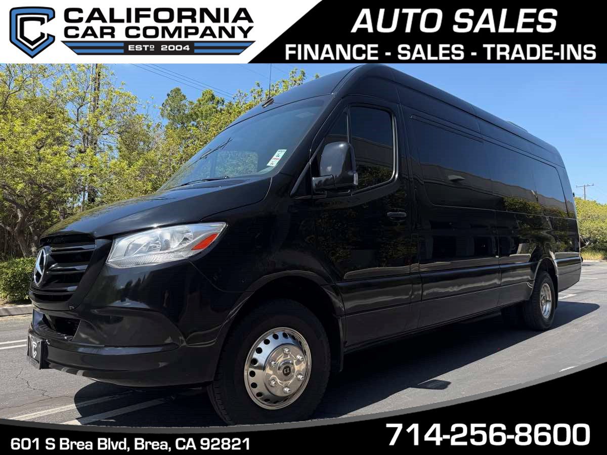 Used 2022 Mercedes-Benz Sprinter 3500 image 1
