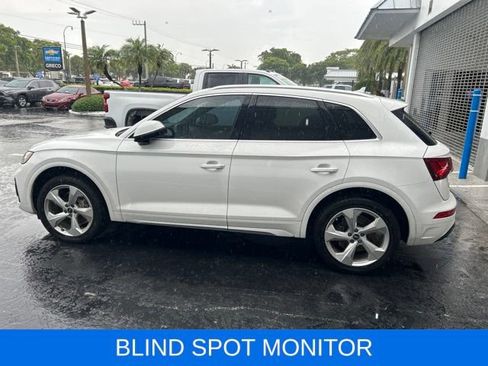 Used 2021 Audi Q5 2.0T Premium Plus w/ Premium Plus Package AWD/4WD image 4