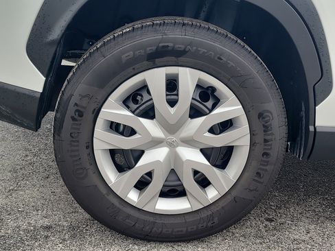 Used 2026 Toyota Corolla Cross L FWD image 10