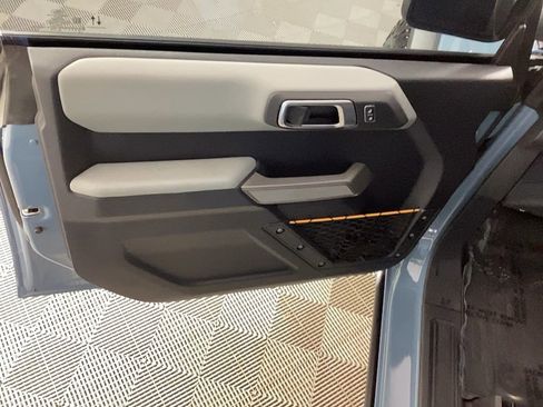 Used 2022 Ford Bronco Badlands image 15