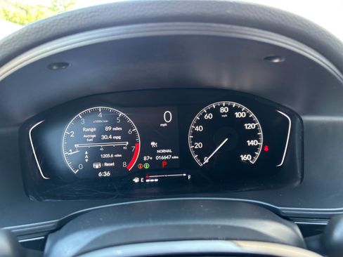 Used 2023 Honda Civic Sport image 23