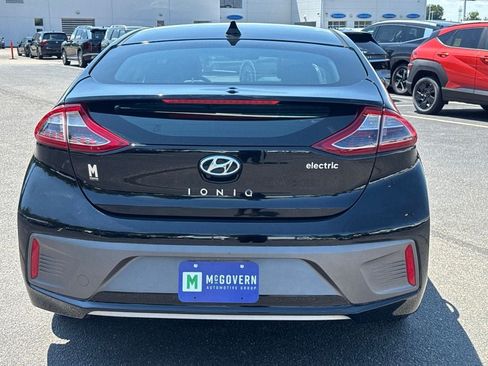 Used 2019 Hyundai Ioniq Limited FWD image 8