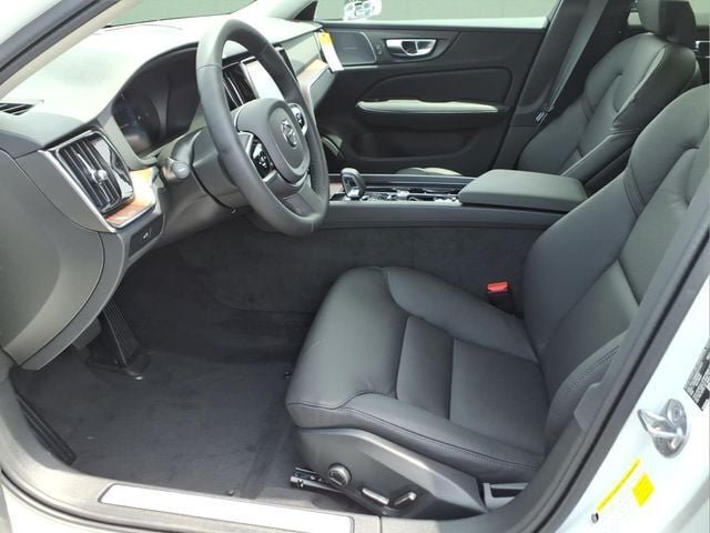 New 2026 Volvo V60 B5 Cross Country Plus w/ Climate Package AWD/4WD image 14
