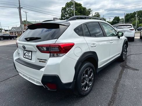 Used 2022 Subaru Crosstrek 2.5i Sport w/ Moonroof Package AWD/4WD image 8