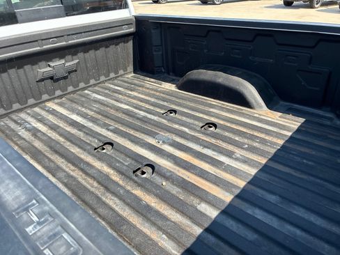 Used 2024 Chevrolet Silverado 2500 LTZ w/ LTZ Premium Package AWD/4WD image 7
