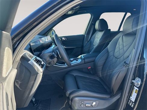 New 2026 BMW X5 xDrive40i w/ M Sport Package image 9