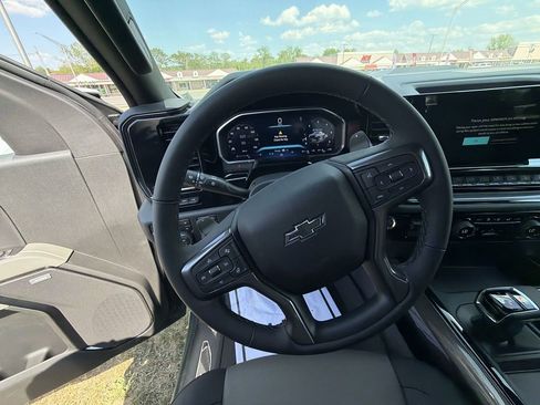 New 2026 Chevrolet Silverado 1500 ZR2 image 20