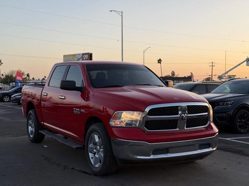 Used 2017 RAM 1500 Classic SLT image 14