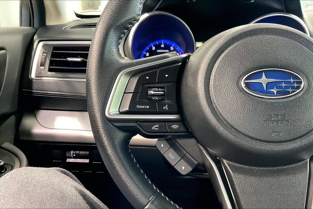 Used 2018 Subaru Outback 2.5i Premium AWD/4WD image 12