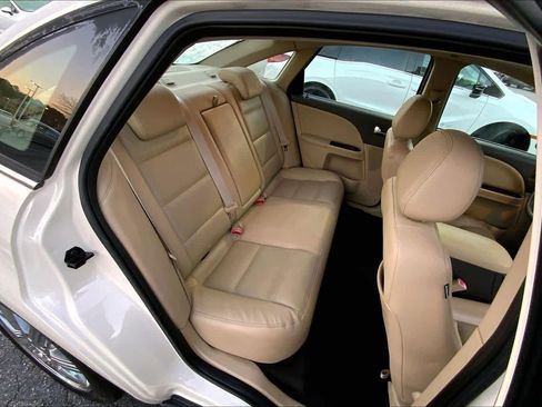 Used 2009 Ford Taurus Limited image 19